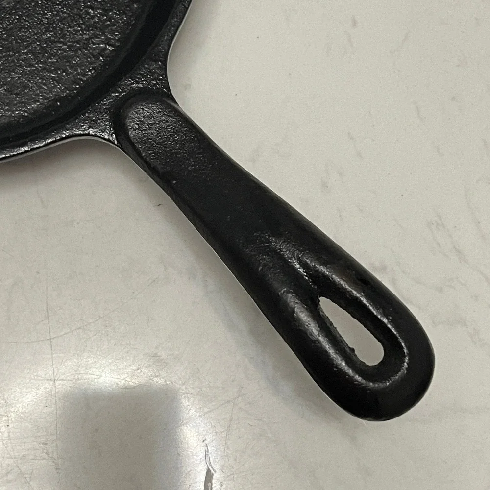 Wagner's 1891 Original Cast Iron Skillet 6 1/2